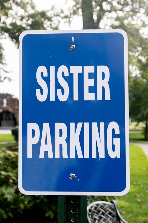 sister convent parking in st louis missouri